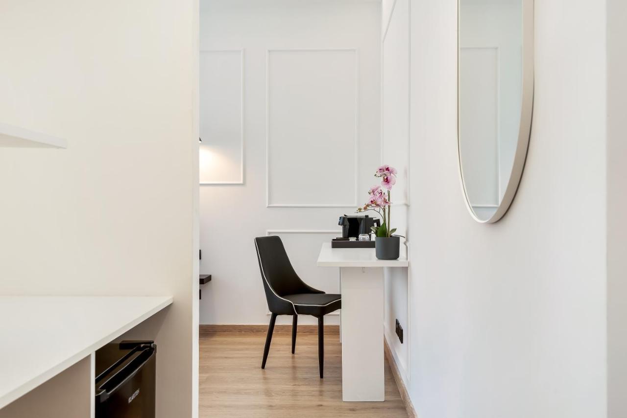 Nelli Rooms Via Veneto Специя Номер фото
